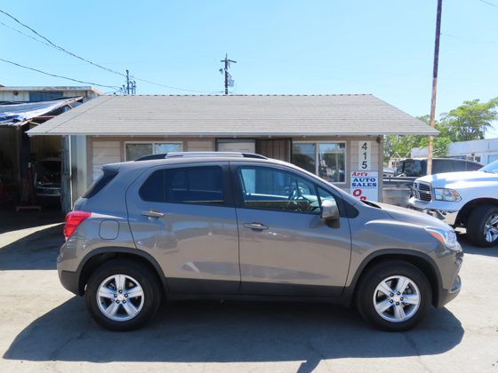 2021 Chevrolet Trax LT en venta en Art's Auto Sales, Hanford CA