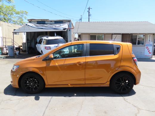 2017 Chevrolet Sonic LT en venta en Art's Auto Sales, Hanford CA